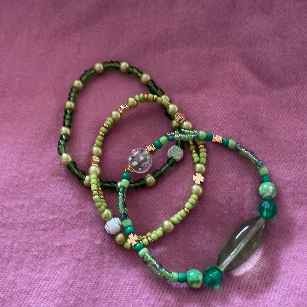 3Stack Handmade Bracelets w New & Upcycled Beads & 10k Gold Lucky 4 Leaf Clovers